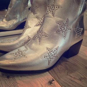 New Shiny Silver Stars Cowboy Booties Embellished